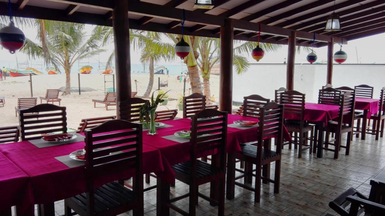 Italia Beach Hotel Ambalangoda (Galle) Exterior photo